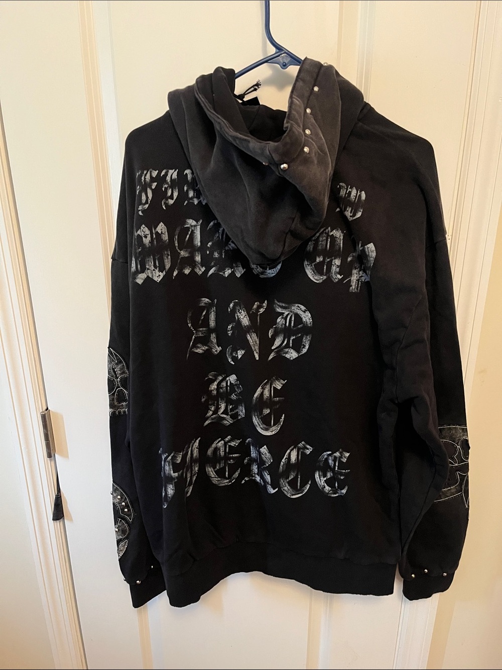 Amazing First Row Rhinestone Zip Up NWT! - Picture 5 of 5